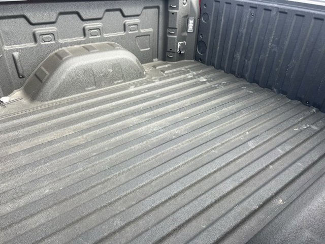 Used 2025 GMC Sierra 1500 Elevation w/ Preferred Package image 5