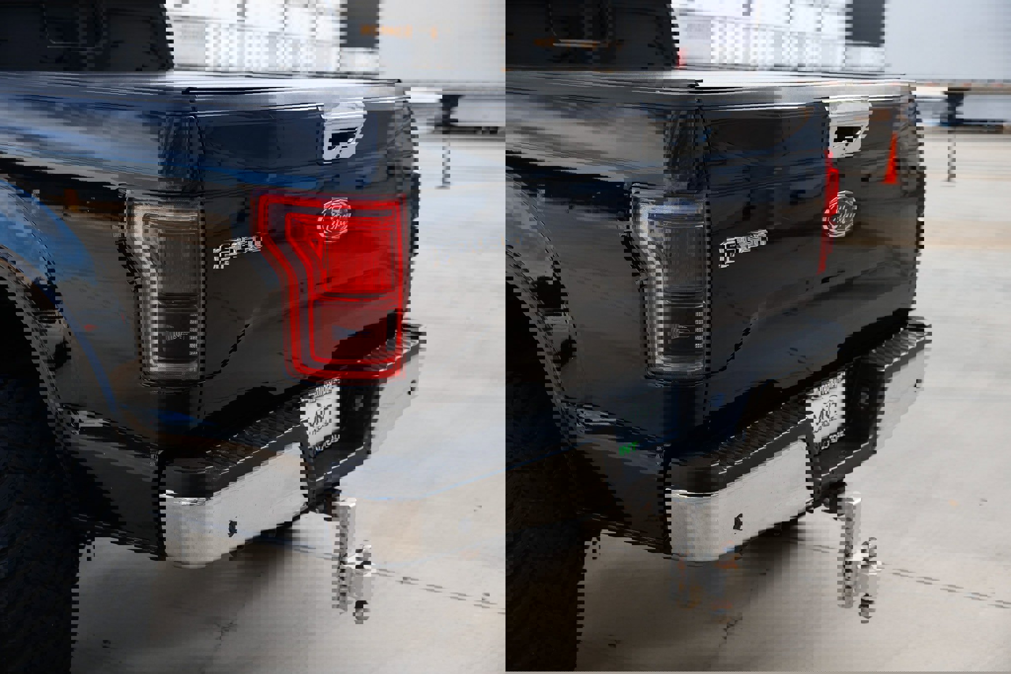 Used 2017 Ford F150 Lariat w/ Equipment Group 501A Mid image 35