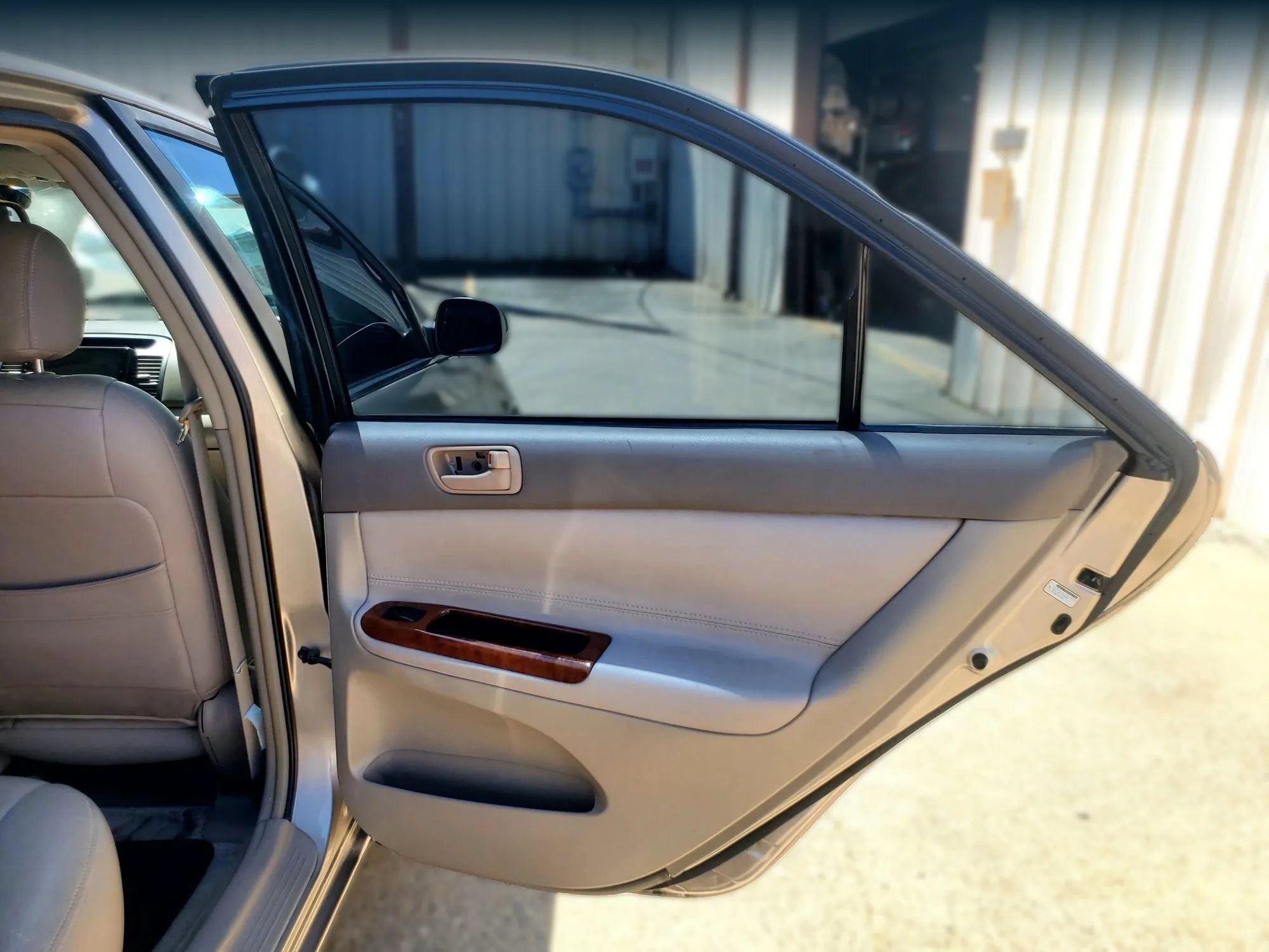 Used 2003 Toyota Camry XLE FWD image 27