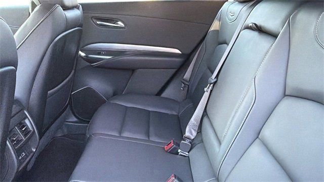 Used 2025 Cadillac XT4 Premium Luxury image 18