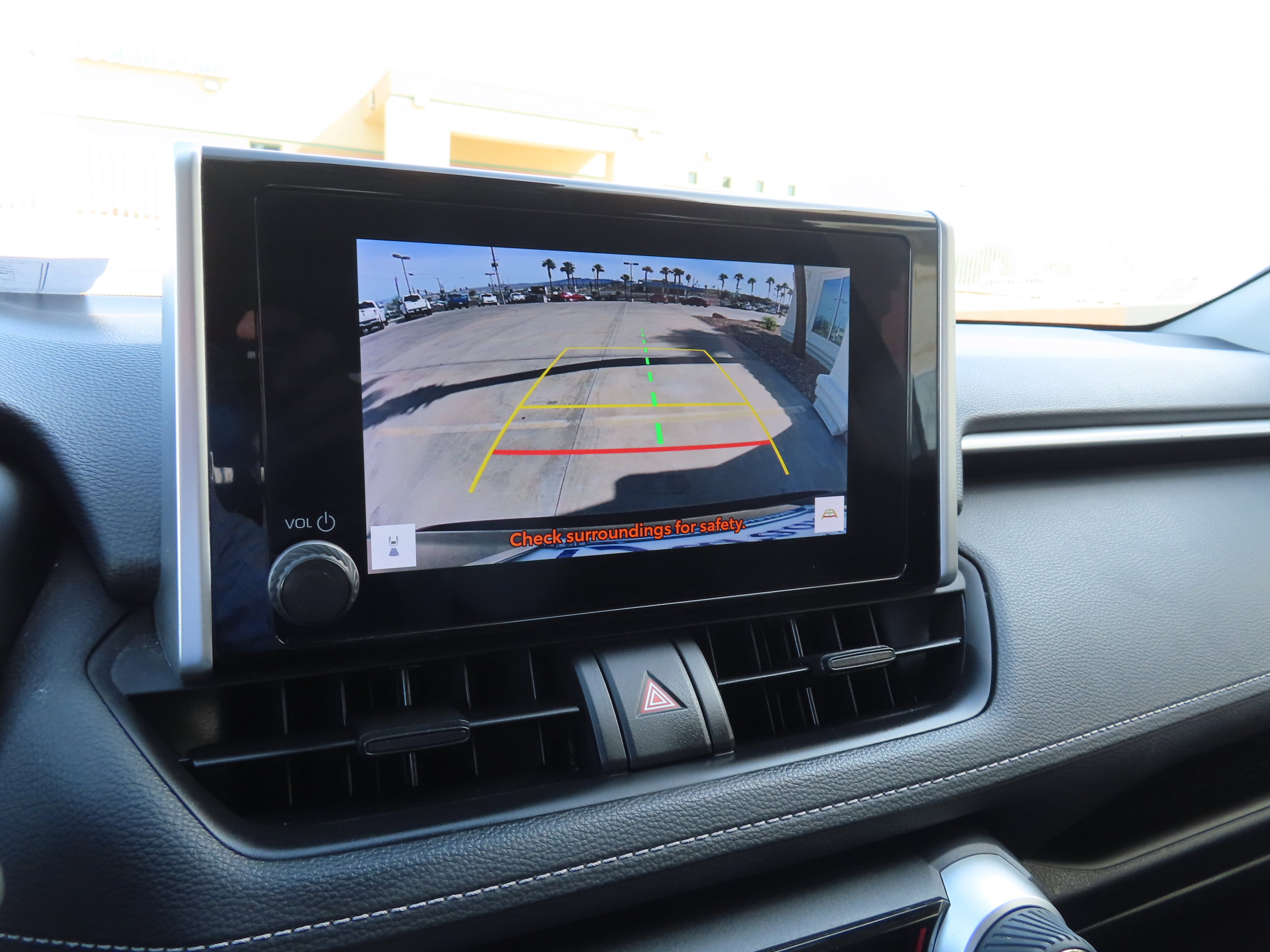 Used 2024 Toyota RAV4 XLE FWD image 26