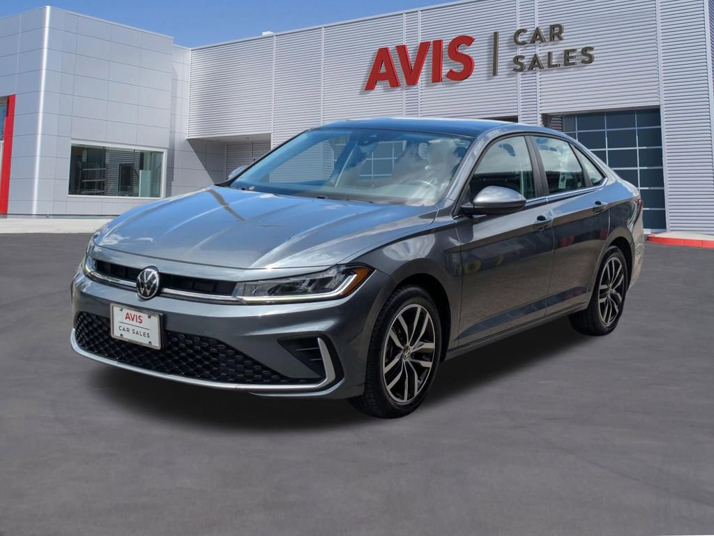 Used 2025 Volkswagen Jetta SE FWD image 1