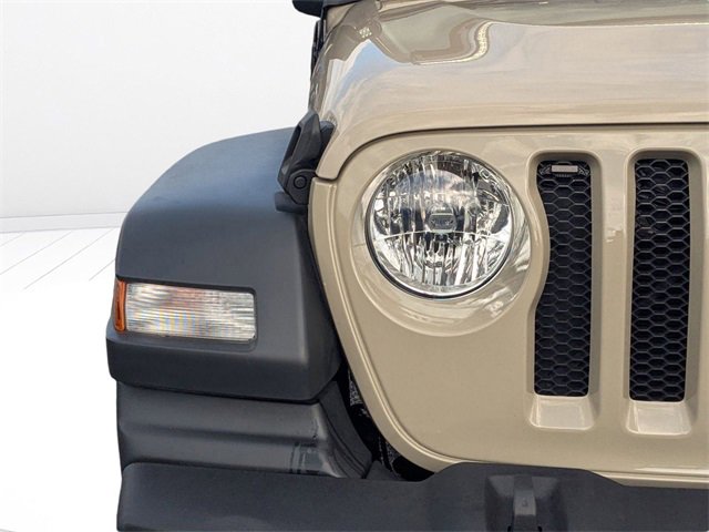 Used 2022 Jeep Wrangler Unlimited Sport image 9