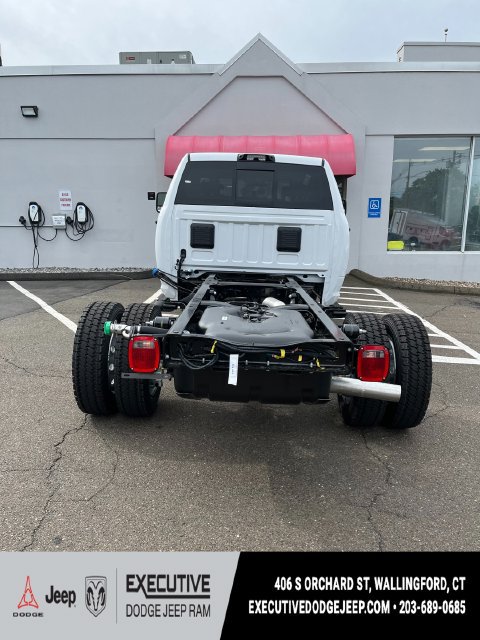 New 2027 RAM 5500 Tradesman AWD/4WD image 4
