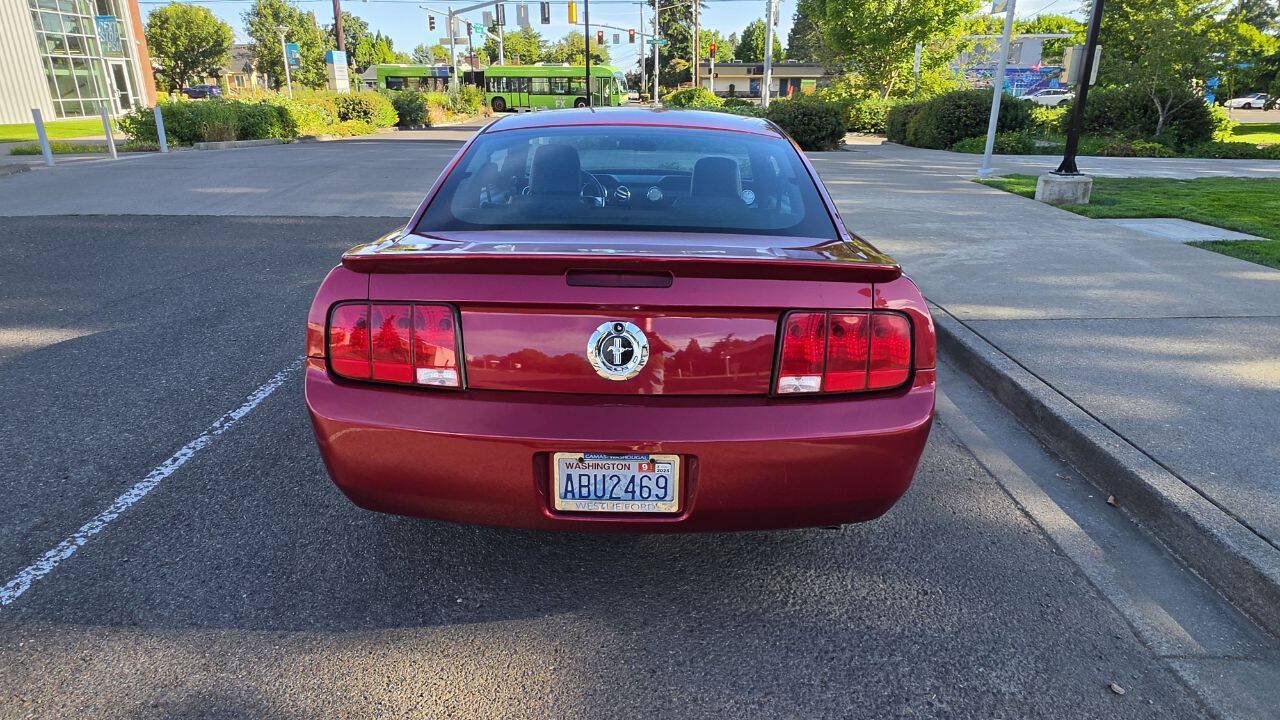 Used 2007 Ford Mustang Premium RWD image 6
