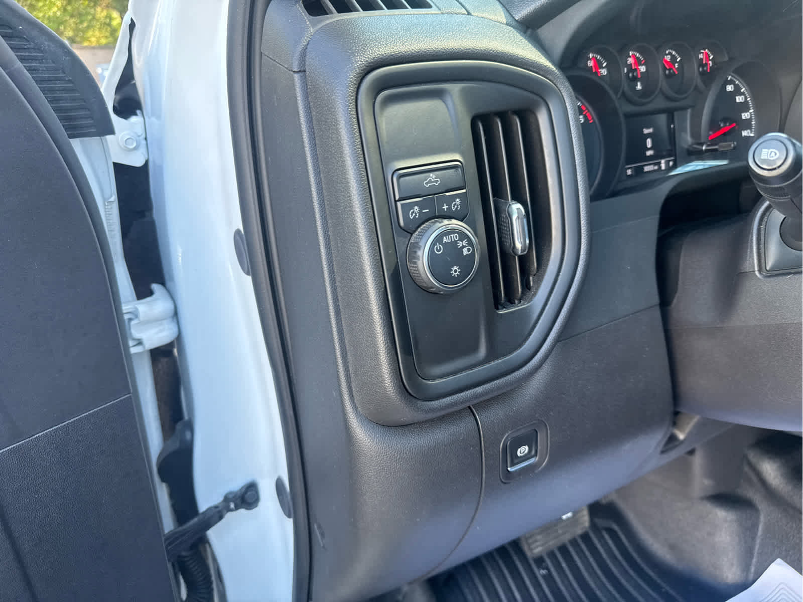 Used 2024 Chevrolet Silverado 1500 W/T w/ WT Fleet Convenience Package RWD image 23