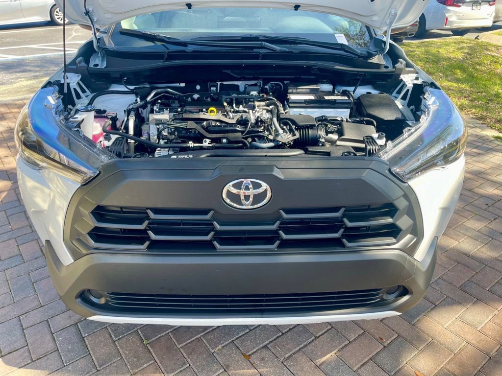 Used 2026 Toyota Corolla Cross L FWD image 17