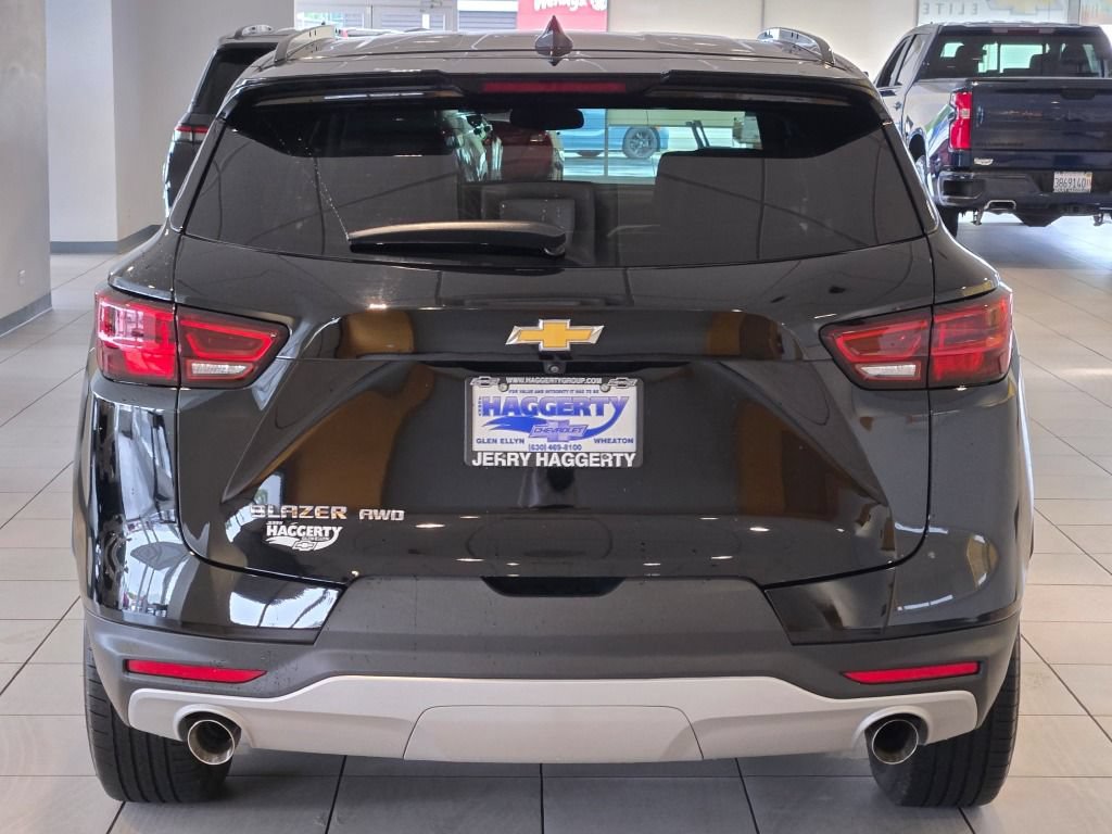 Certified 2023 Chevrolet Blazer LT AWD/4WD image 11