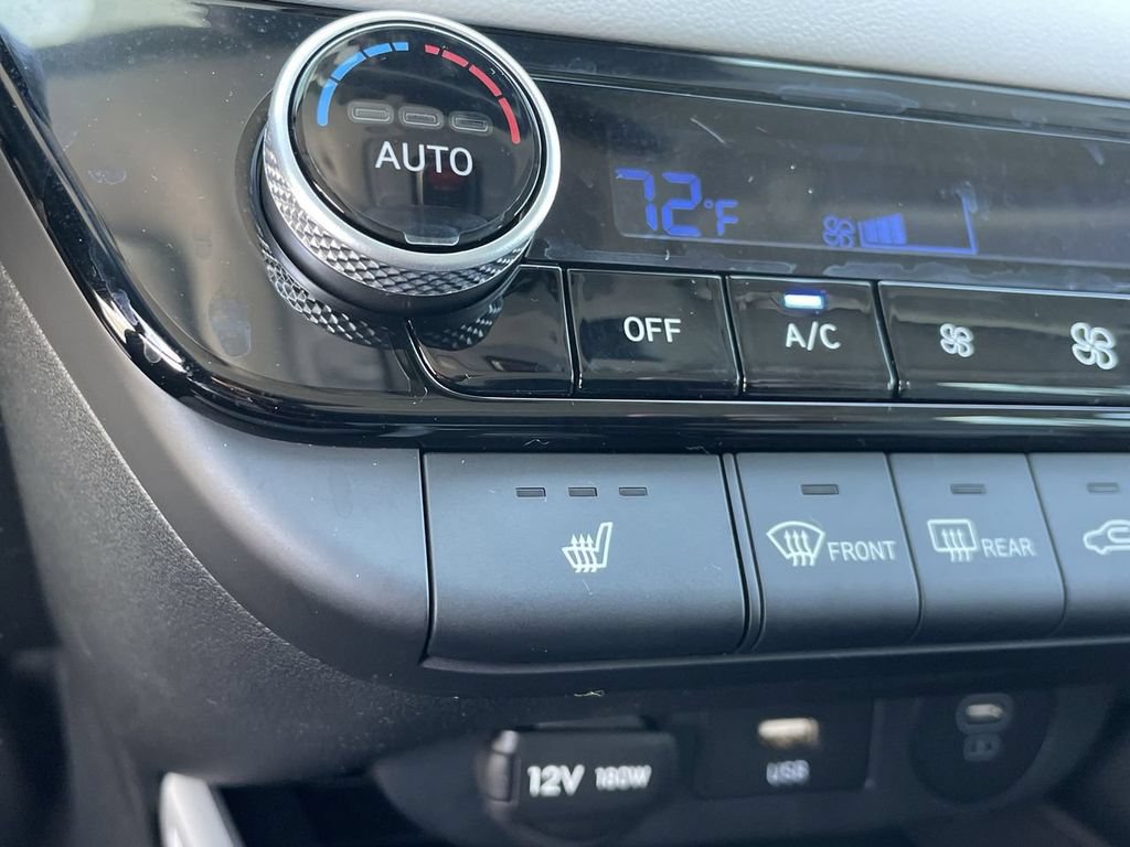 New 2026 Hyundai Elantra Limited FWD image 28