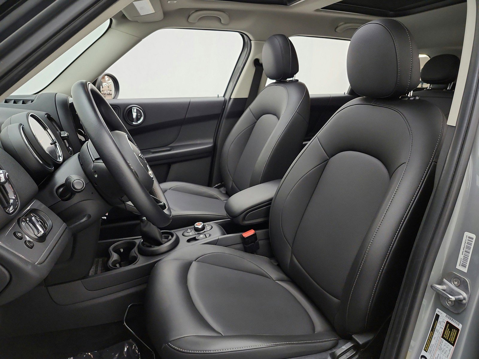 Used 2019 MINI Cooper Countryman FWD image 13