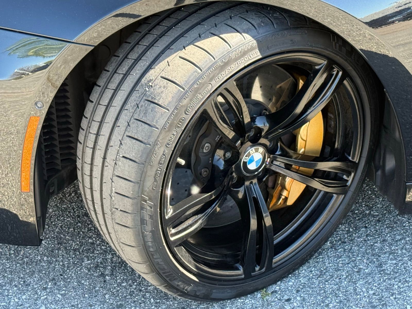 Used 2014 BMW M6 Convertible image 18
