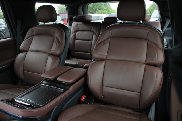 New 2026 Lincoln Navigator Reserve AWD/4WD image 20