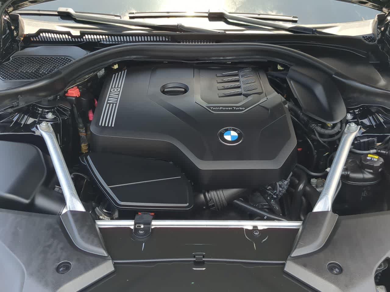 Used 2022 BMW 530i w/ M Sport Package RWD image 14