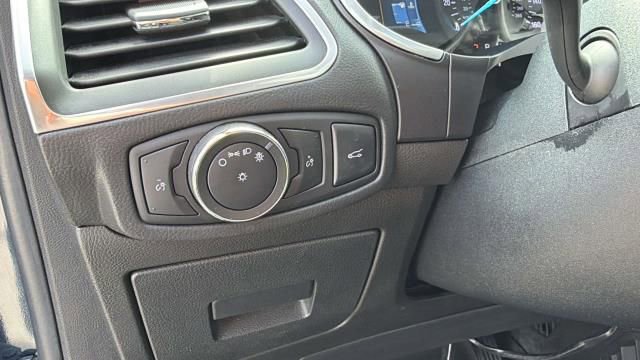 Used 2017 Ford Edge Titanium w/ Equipment Group 302A AWD/4WD image 12