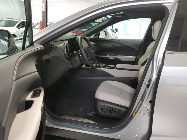 Used 2024 Lexus RX 350 Premium w/ Accessory Package (Z1) AWD/4WD image 13