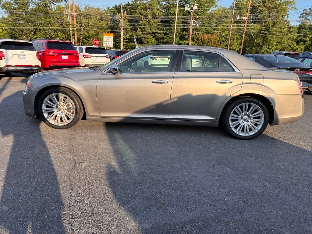 Used 2014 Chrysler 300 C w/ Beats Audio Group RWD image 4