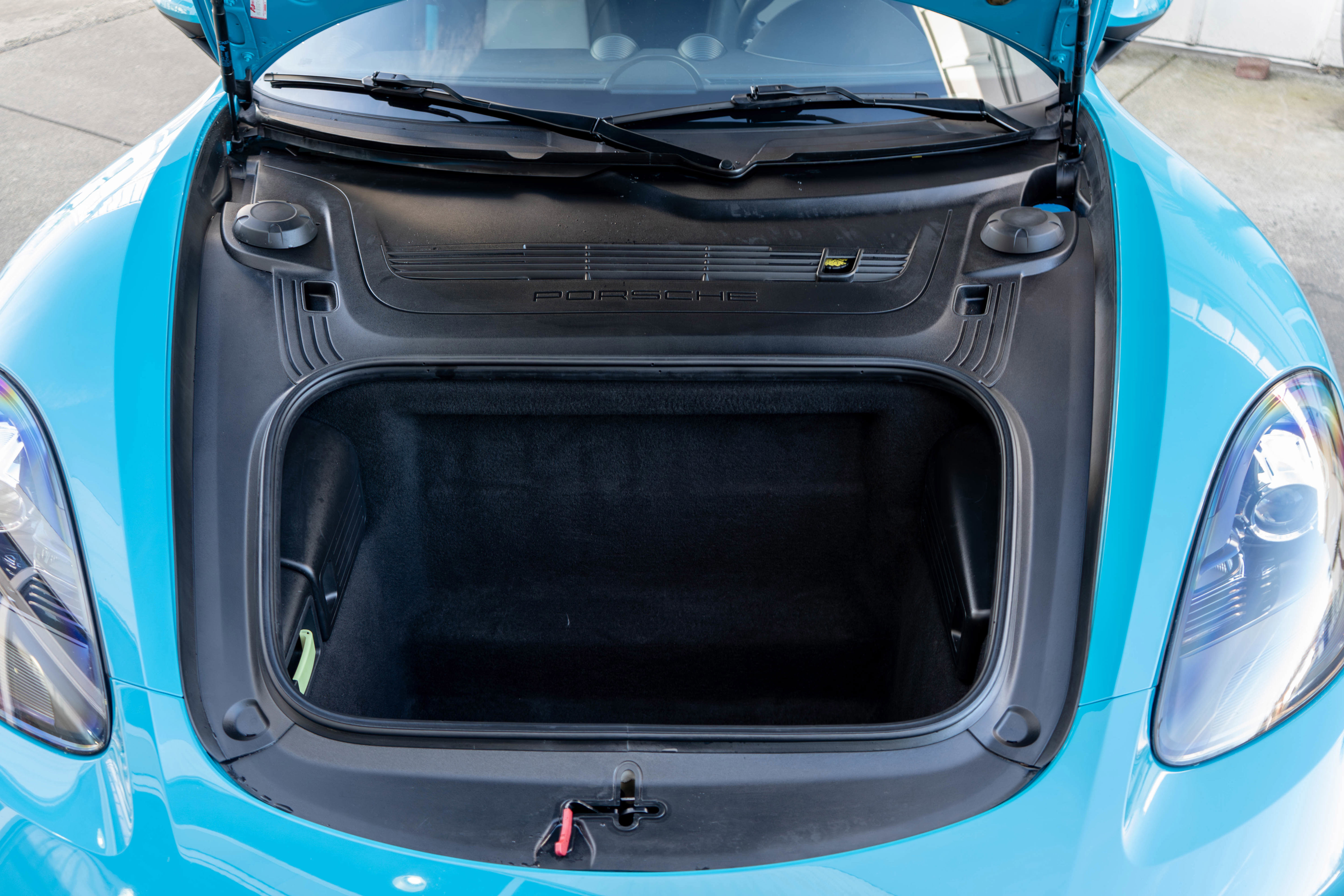 Used 2020 Porsche 718 Cayman image 27