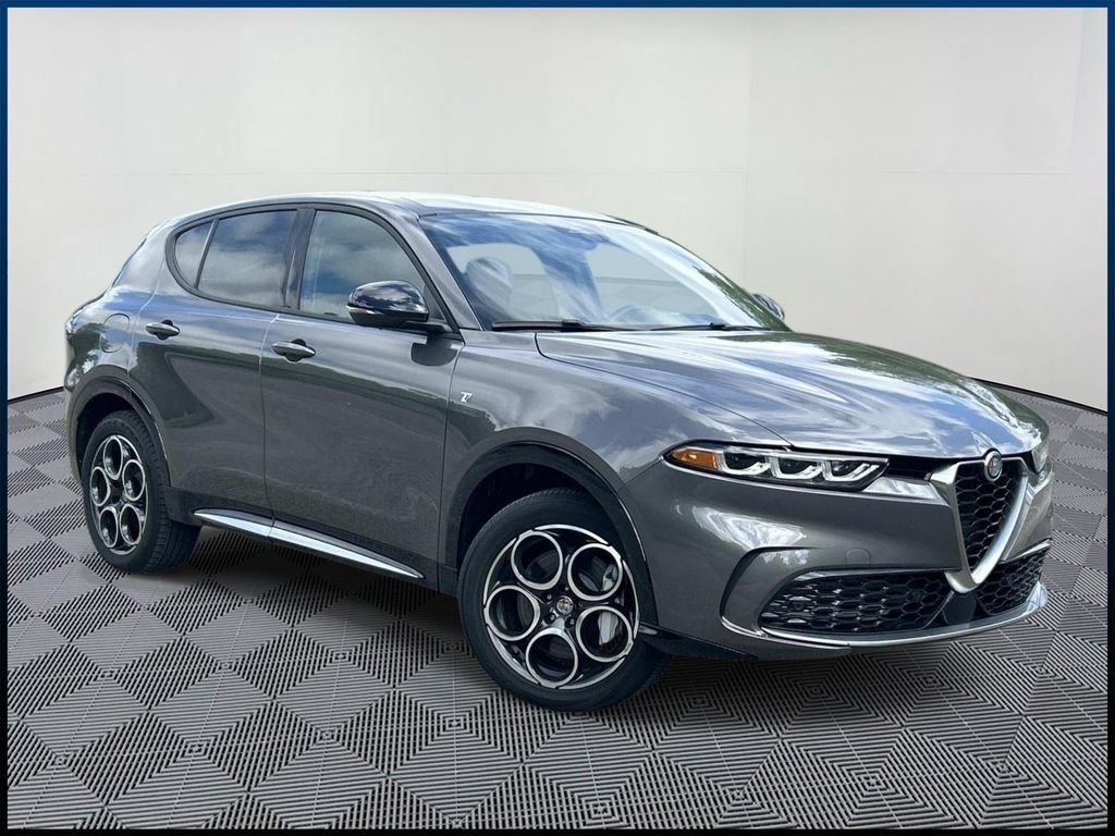 Used 2024 Alfa Romeo Tonale Ti