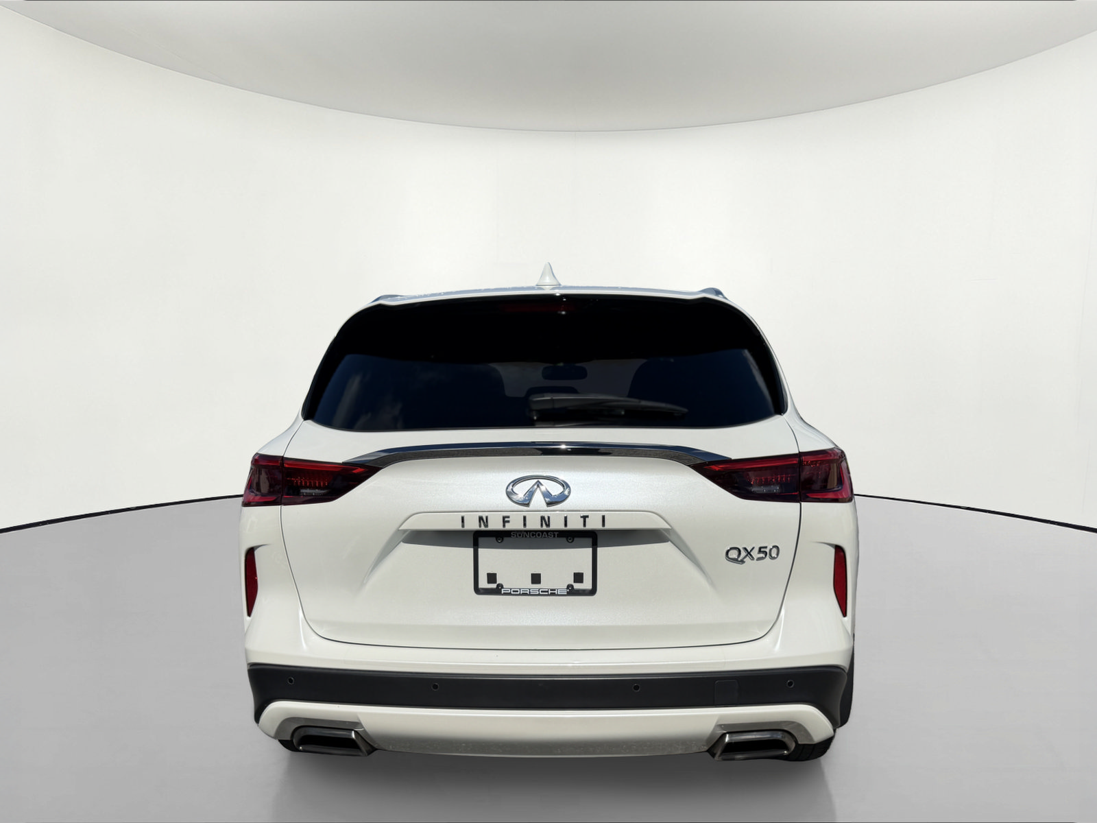 Used 2021 INFINITI QX50 Luxe w/ Appearance Package FWD image 12