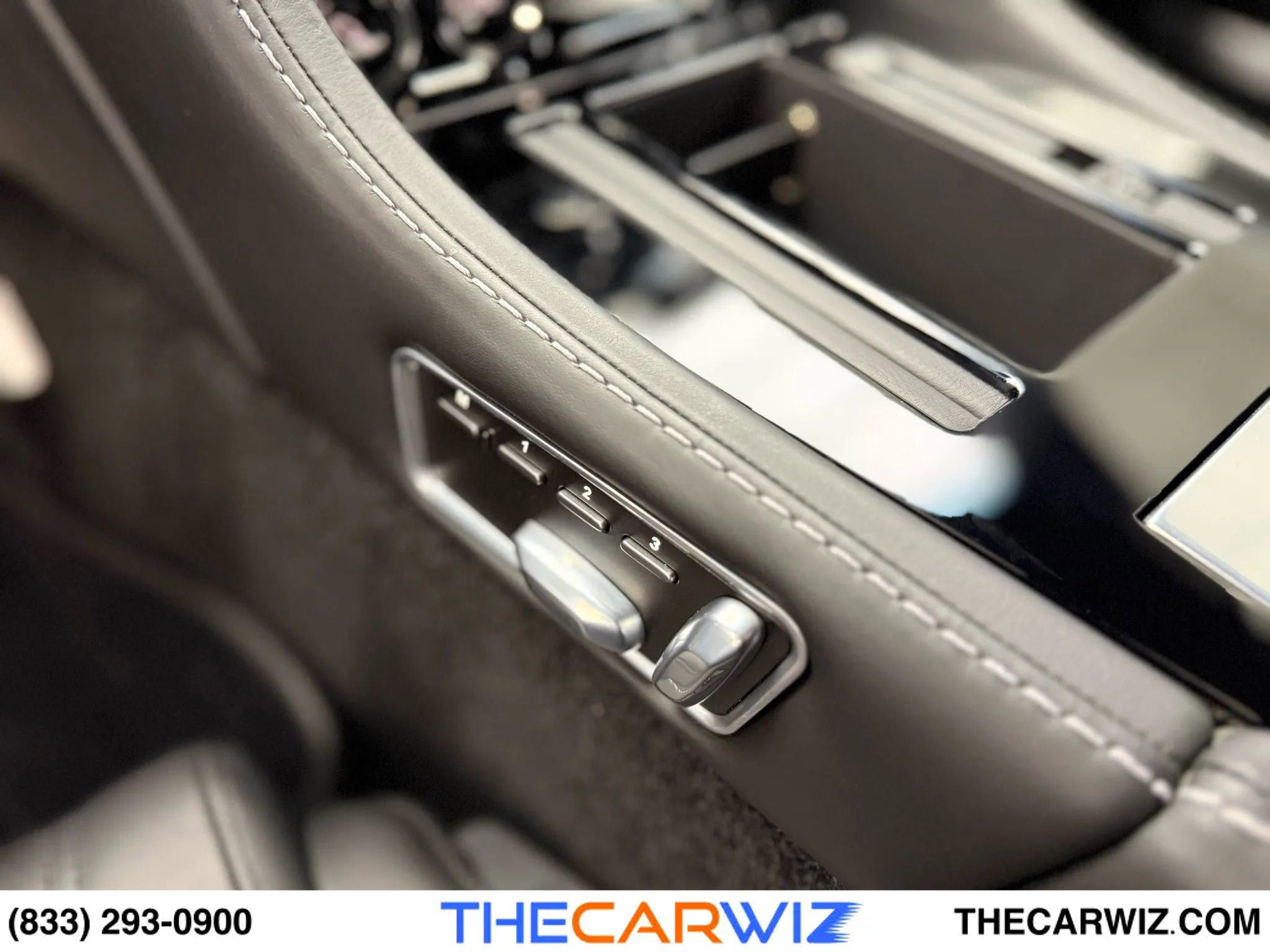 Used 2012 Aston Martin DBS Coupe image 61