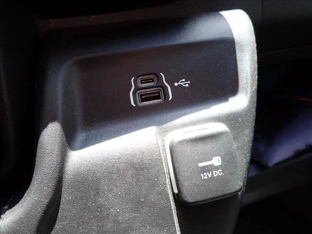 Used 2025 RAM ProMaster 1500 w/ Storage Group FWD image 14