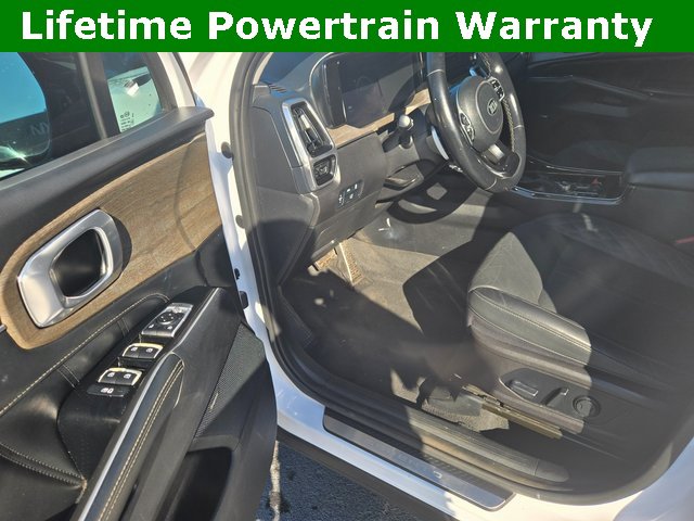 Used 2021 Kia Sorento SX Prestige image 4
