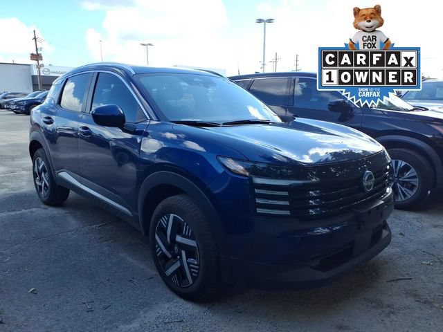 Used 2025 Nissan Kicks SV w/ SV Premium Package FWD image 4