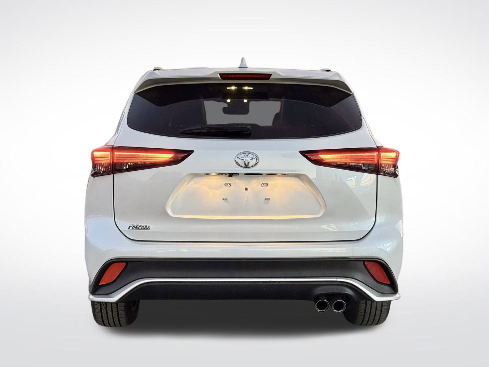 Used 2023 Toyota Highlander XSE image 8