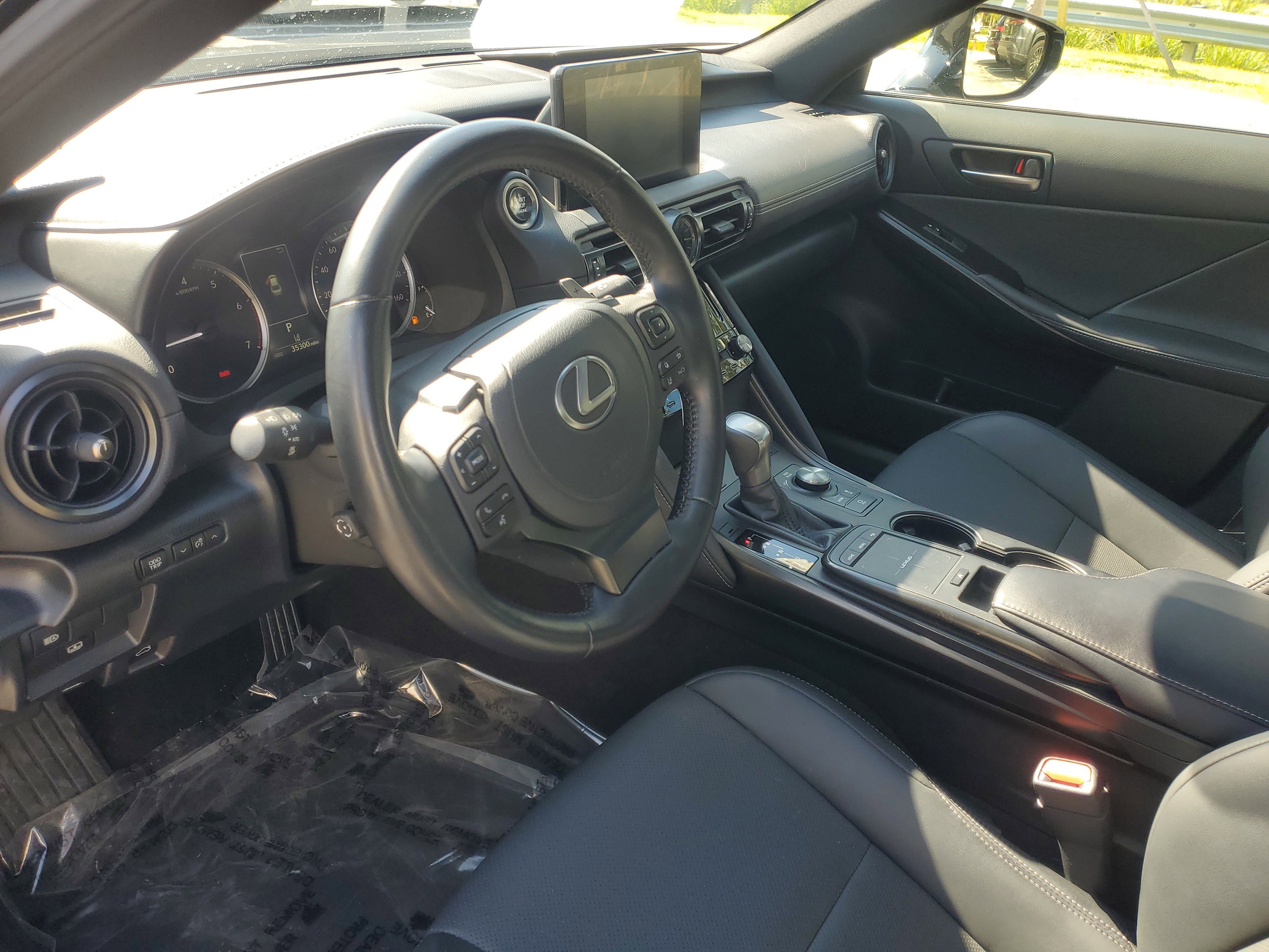 Used 2024 Lexus IS 300 w/ Premium Package RWD image 15