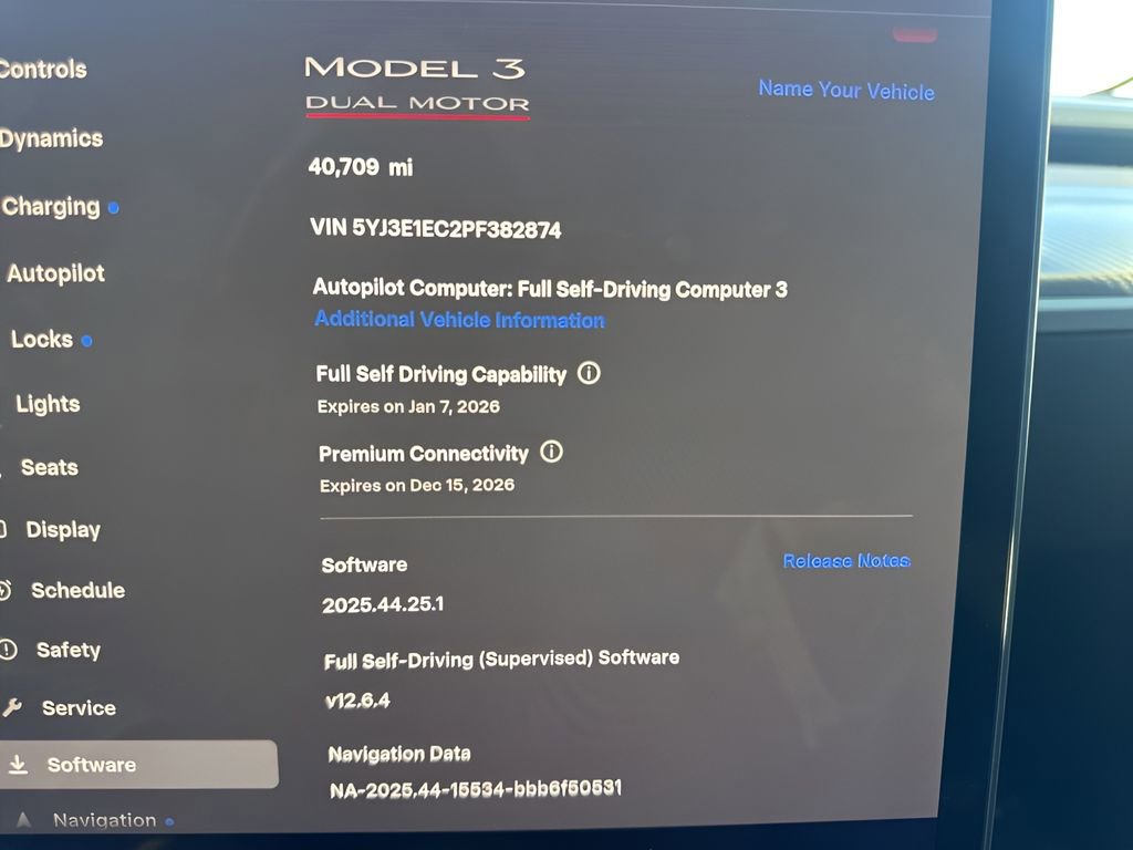 Used 2023 Tesla Model 3 Performance image 24