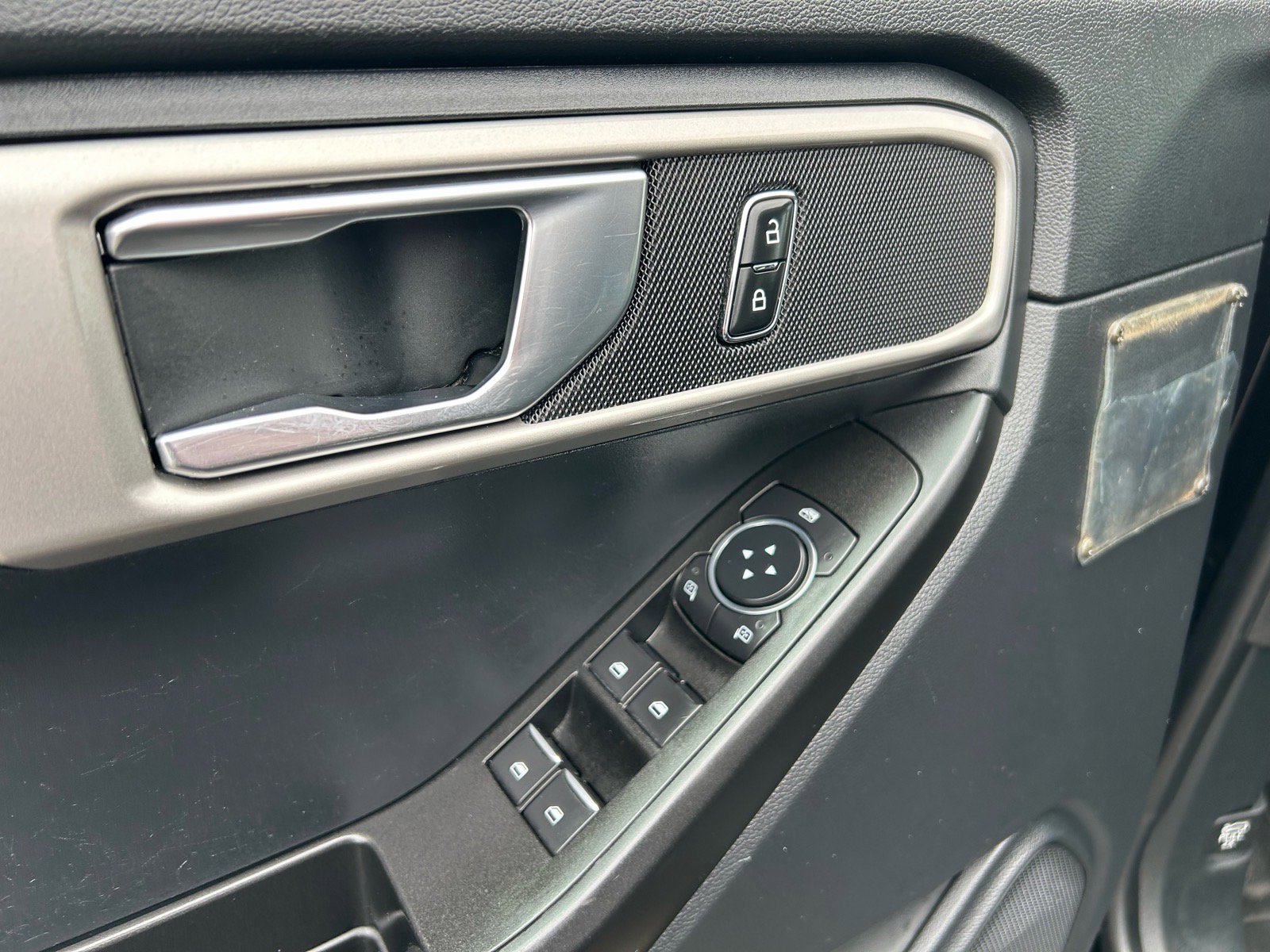 Used 2021 Ford Explorer 4WD Police Interceptor image 17