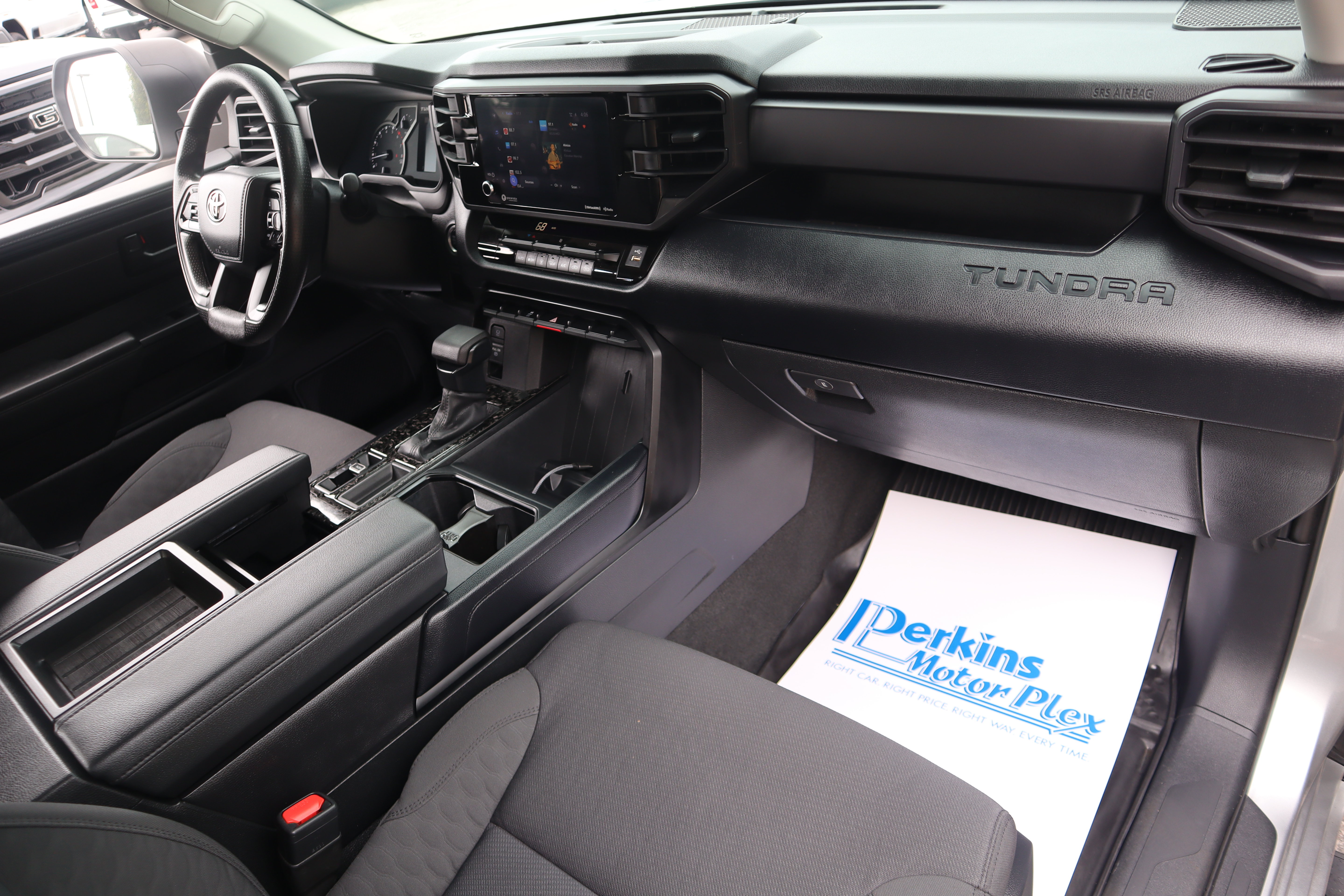 Used 2023 Toyota Tundra SR AWD/4WD image 30