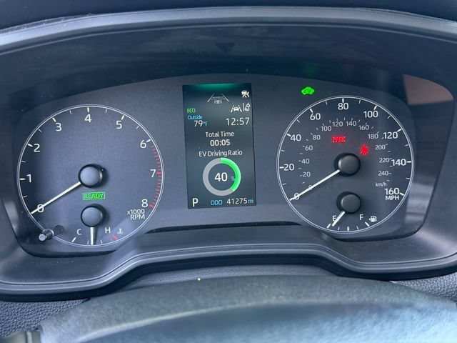 Used 2024 Toyota Corolla Cross AWD Hybrid w/ Moonroof Package image 22