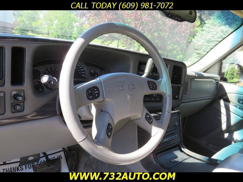Used 2003 GMC Yukon XL Denali AWD/4WD image 31
