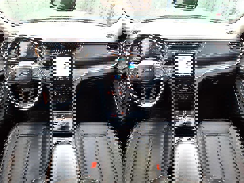 Used 2021 Jeep Grand Cherokee L Limited image 15