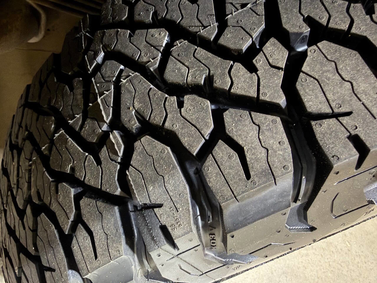 Used 2001 Ford Excursion Limited image 31