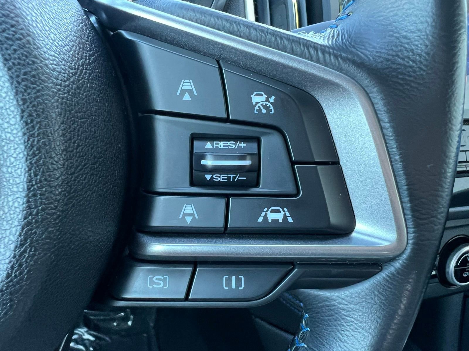 Used 2021 Subaru Crosstrek Hybrid w/ Popular Package #2A image 28