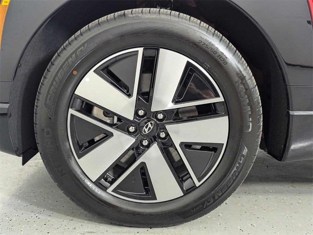 New 2026 Hyundai Ioniq 9 SEL image 9