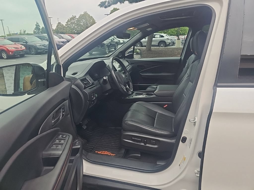 Certified 2024 Honda Passport TrailSport image 9