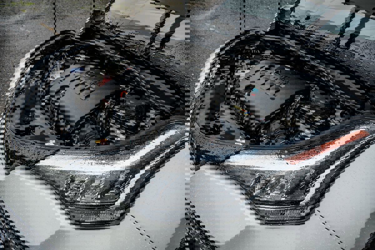 Used 2021 Toyota C-HR XLE image 37