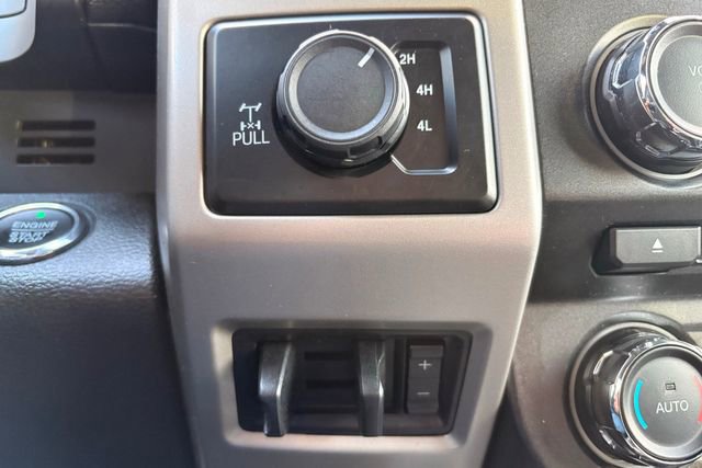 Used 2017 Ford F350 Lariat w/ Lariat Ultimate Package image 35