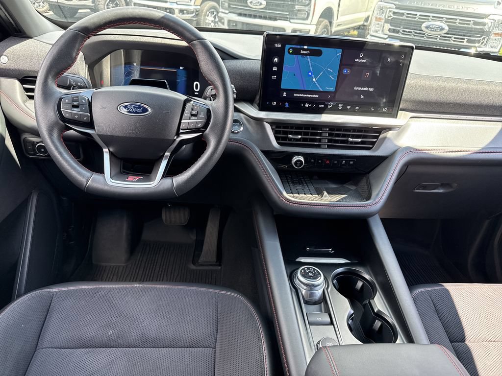 Used 2025 Ford Explorer ST AWD/4WD image 24