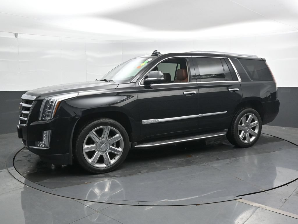Used 2018 Cadillac Escalade Premium Luxury AWD/4WD image 7