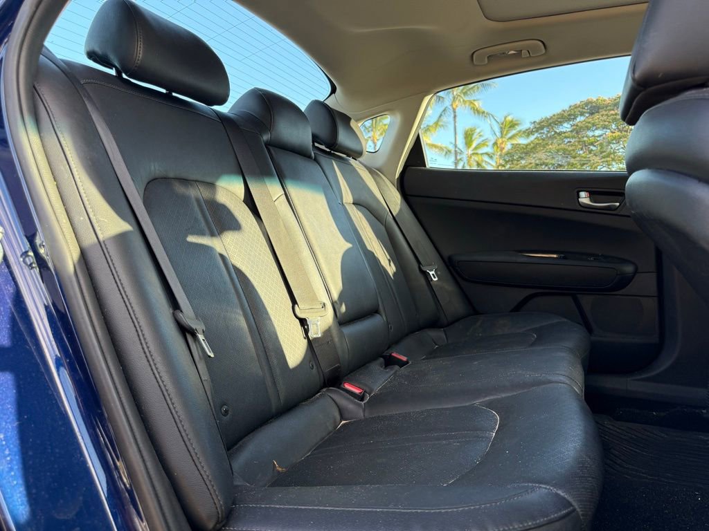 Used 2020 Kia Optima Premium image 11