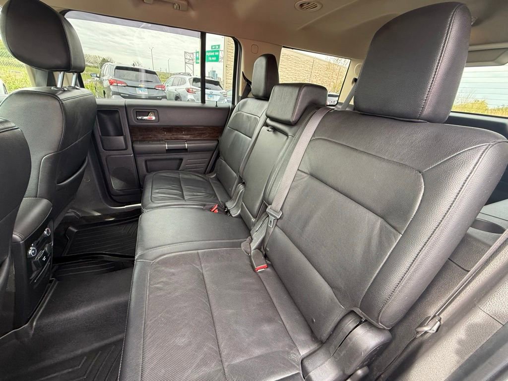 Used 2019 Ford Flex Limited AWD/4WD image 7