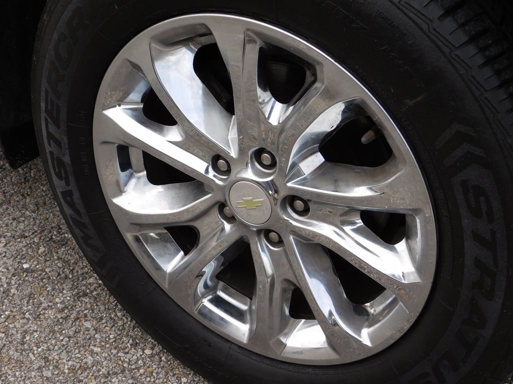 Used 2018 Chevrolet Equinox LT image 9