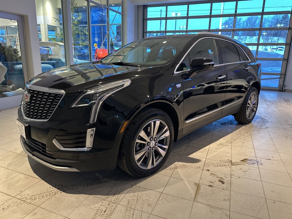 Used 2025 Cadillac XT5 Premium Luxury image 7