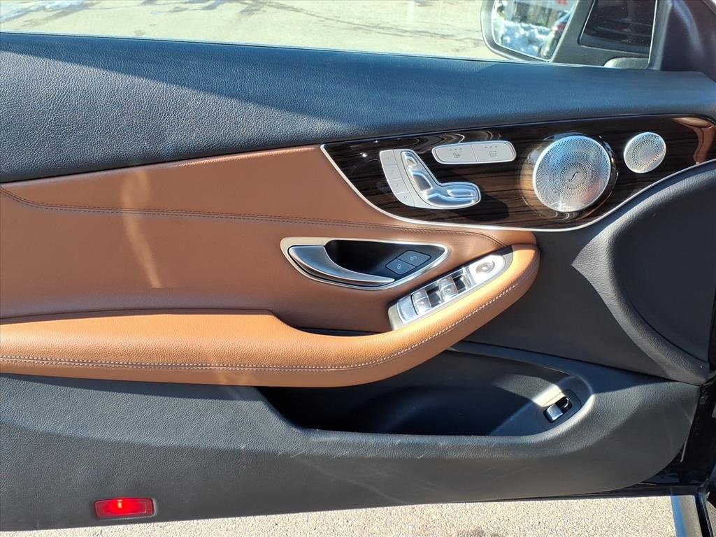 Used 2019 Mercedes-Benz C 300 4MATIC Cabriolet image 13