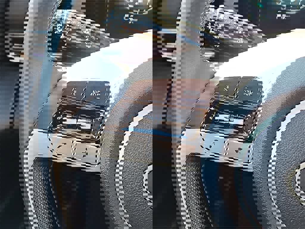 Certified 2024 Hyundai Elantra SEL w/ Convenience Package image 22