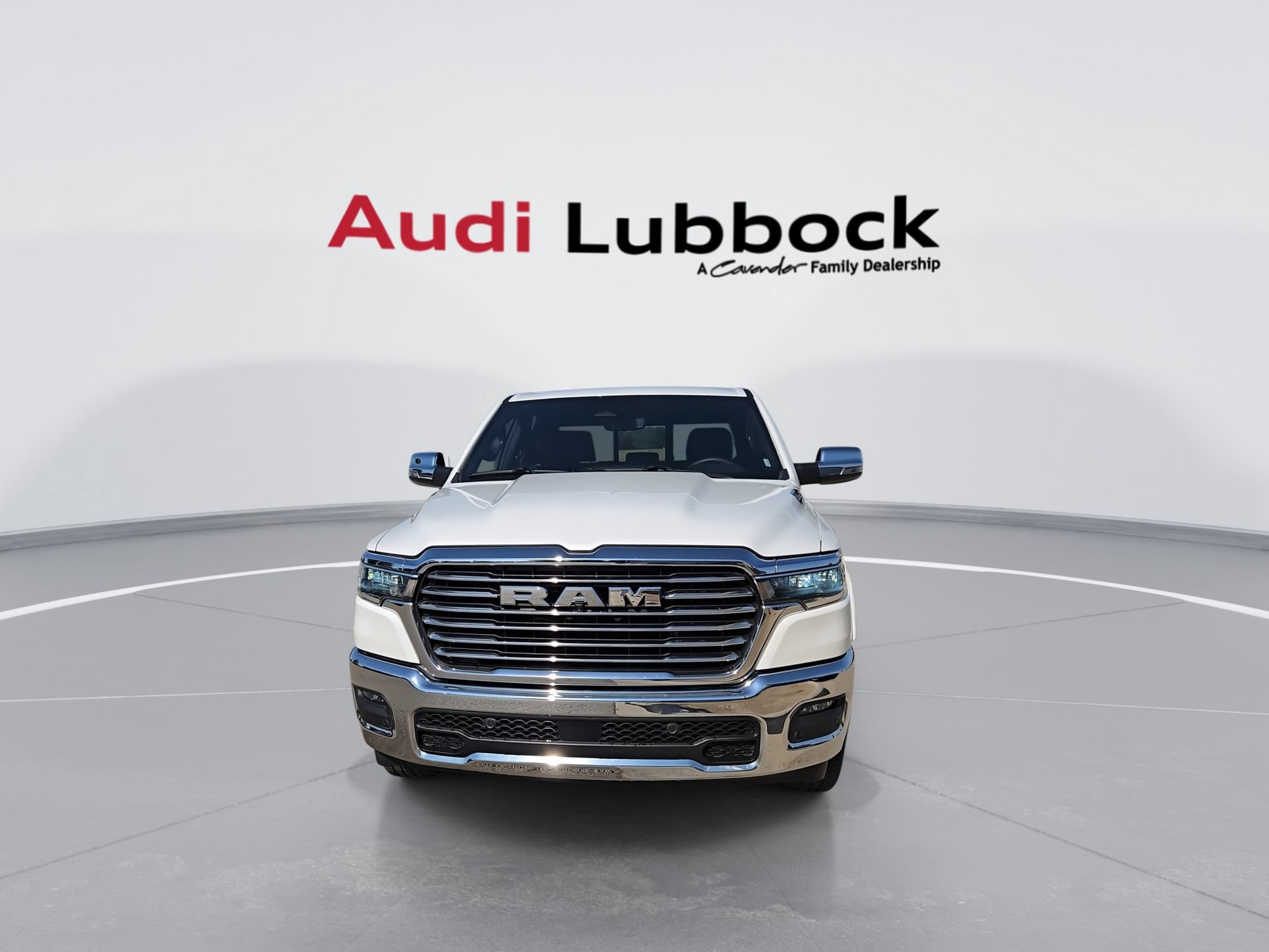 Used 2026 RAM 1500 Laramie AWD/4WD image 3